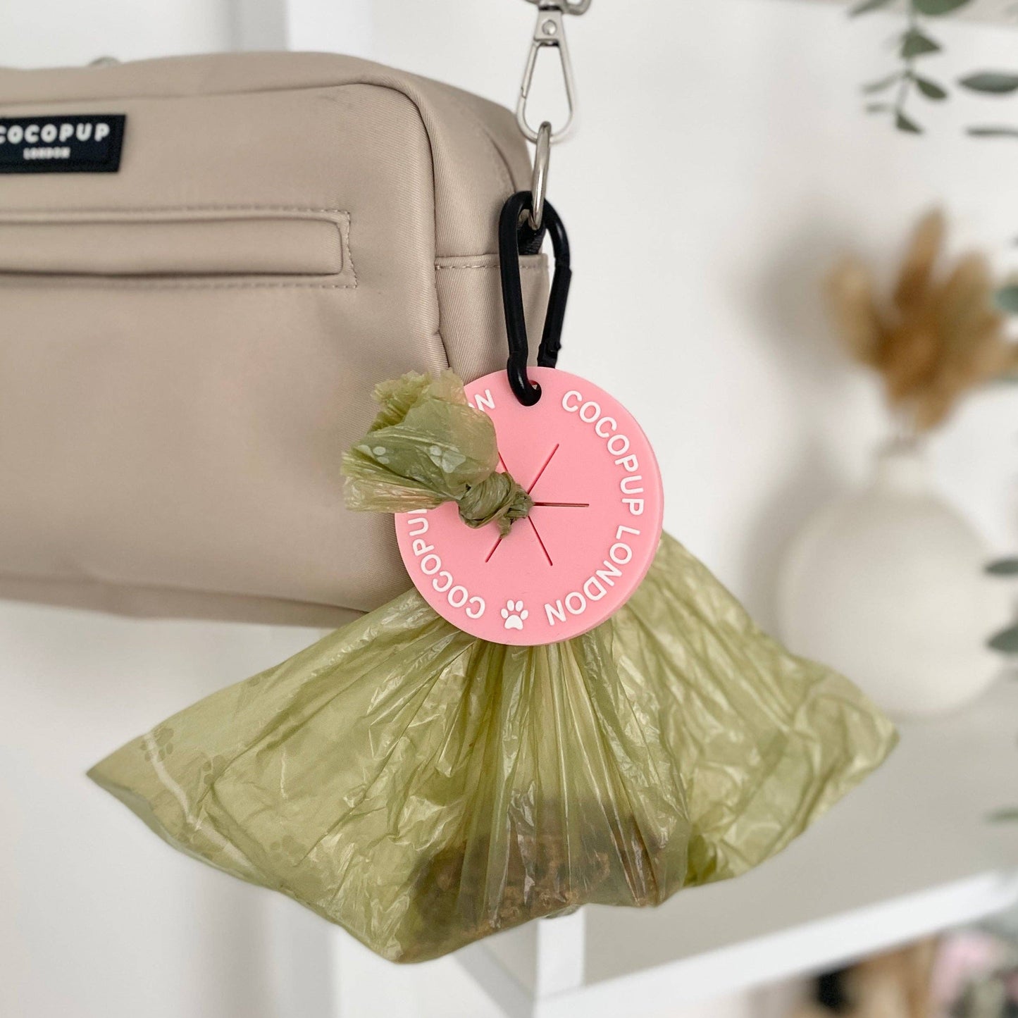 Accroche sac à déjection - Rose